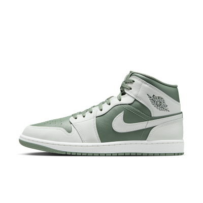Air Jordan 1 Mid Men's Shoes. Nike JP